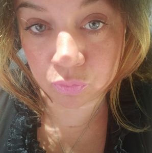 Meet your Posher, Alison